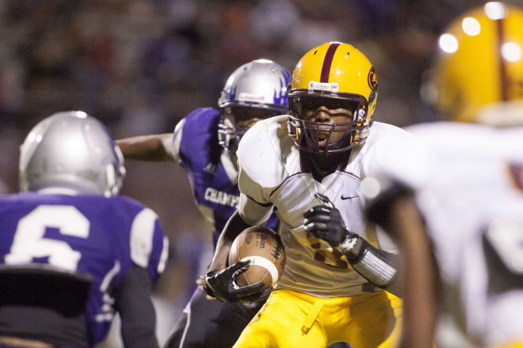 Football: MP vs Cesar Chavez